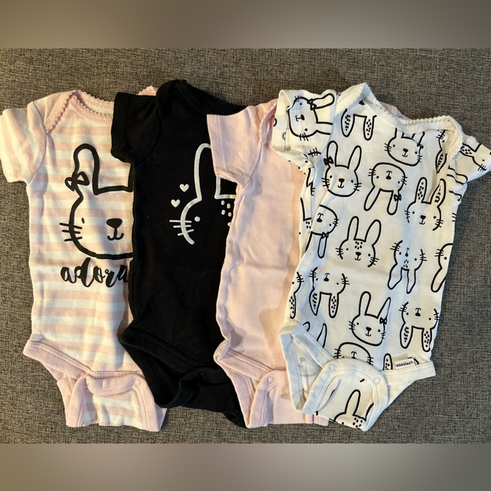 Gerber 4 Pack Baby Girl Onesies - 0-3 Months